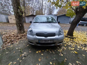 Авто Toyota Yaris 2004 № 8383847