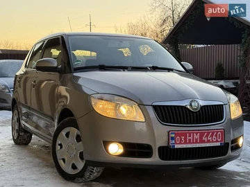Авто Skoda Fabia 2008 № 8383974