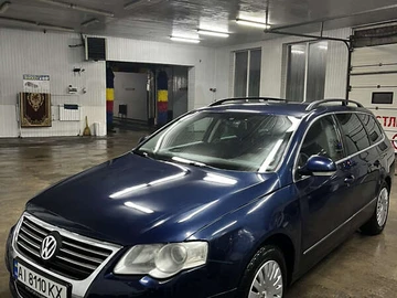 Авто Volkswagen Passat 2010 № 8383987