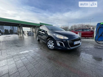 Авто Peugeot 308 2013 № 8384003