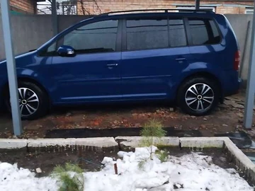 Авто Volkswagen Touran 2008 № 8384083
