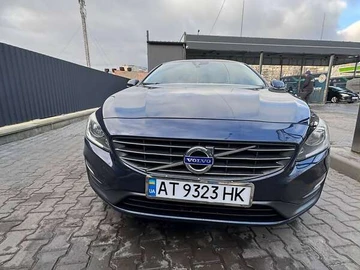 Авто Volvo V60 2014 № 8384114
