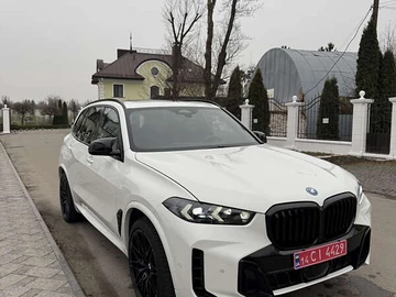 Авто BMW X5 2024 № 8384337