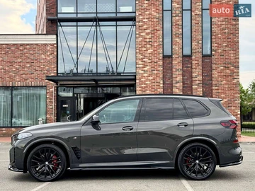 Авто BMW X5 2023 № 8384338