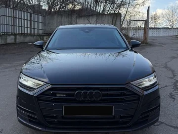 Авто Audi A8 2018 № 8384402