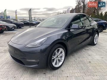 Авто Tesla Model Y 2024 № 8385038