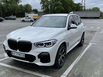 Авто BMW X5 2021 № 8385081