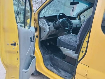 Авто Renault Trafic 2003 № 8385249