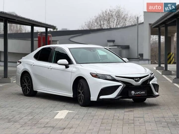 Авто Toyota Camry 2021 № 8385442