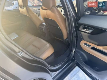 Авто Jaguar F-Pace 2017 № 8385523