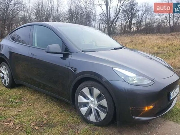 Авто Tesla Model Y 2024 № 8385531