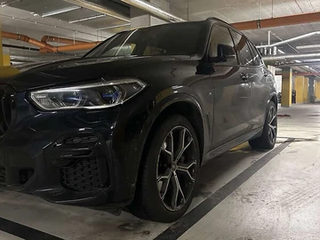 Авто BMW X5 2022 № 8385562