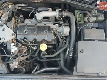 Авто Renault Laguna 2005 № 8385609
