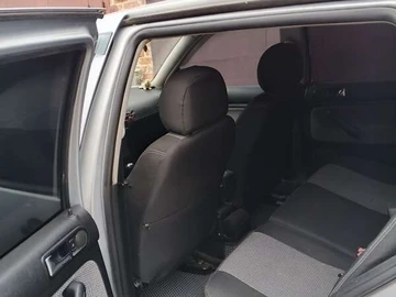 Авто Volkswagen Golf 2002 № 8385612