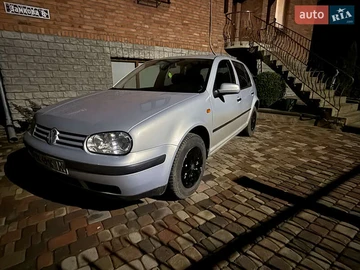 Авто Volkswagen Golf 1999 № 8385617