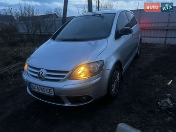 Авто Volkswagen Golf Plus 2006 № 8385639