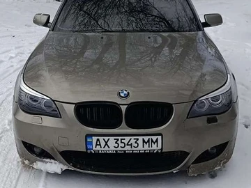 Авто BMW 5 Series 2004 № 8385645