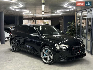 Авто Audi E-Tron S 2022 № 8385984