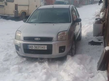 Авто Ford Fusion 2005 № 8386010
