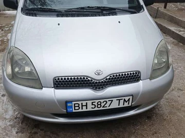 Авто Toyota Yaris 2000 № 8386030