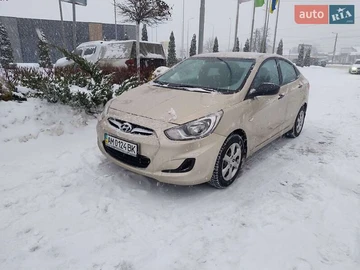Авто Hyundai Accent 2013 № 8386033