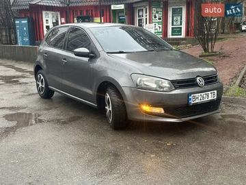 Авто Volkswagen Polo 2011 № 8386036
