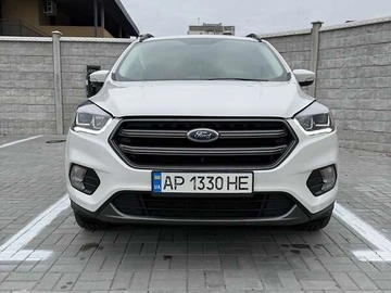 Авто Ford Escape 2019 № 8386396