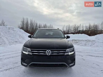 Авто Volkswagen Tiguan 2018 № 8386410