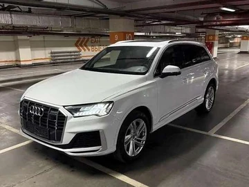 Авто Audi Q7 2020 № 8386458