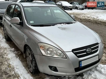 Авто KIA Ceed 2008 № 8386647