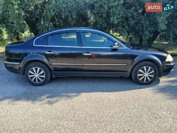 Авто Volkswagen Passat 2004 № 8386657