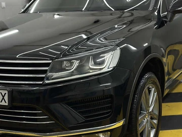 Авто Volkswagen Touareg 2015 № 8386876
