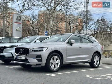 Авто Volvo Xc60 2023 № 8386929