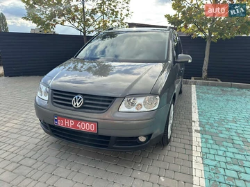 Авто Volkswagen Touran 2005 № 8386977