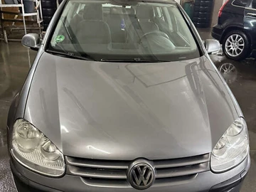 Авто Volkswagen Golf 2004 № 8386985