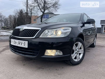 Авто Skoda Octavia 2009 № 8387023