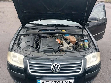 Авто Volkswagen Passat 2004 № 8387256