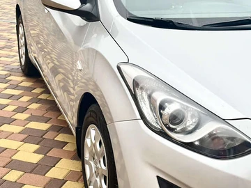 Авто Hyundai I30 2013 № 8387278