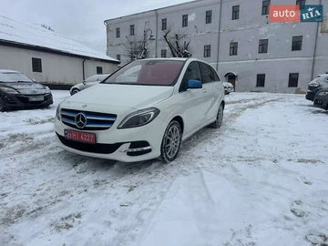 Авто Mercedes B-Class 2015 № 8387628