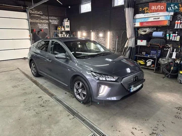 Авто Hyundai Ioniq 2019 № 8388128