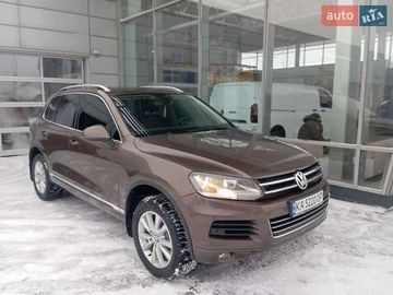 Авто Volkswagen Touareg 2013 № 8388142