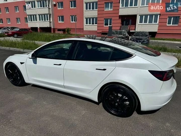 Авто Tesla Model 3 2022 № 8388268