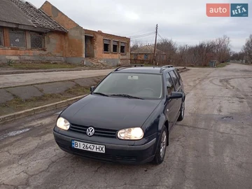 Авто Volkswagen Golf 2001 № 8388515