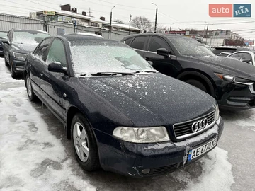 Авто Audi A4 2000 № 8388601