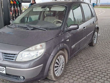 Авто Renault Scenic 2005 № 8388610