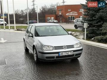Авто Volkswagen Golf 2003 № 8388680