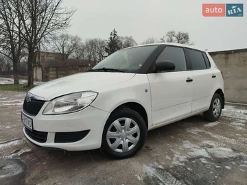 Авто Skoda Fabia 2011 № 8388996