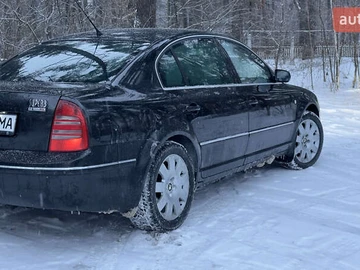 Авто Skoda Superb 2005 № 8389122