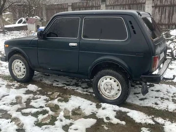 Авто ВАЗ 21213 Niva 2003 № 8389399