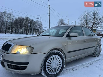 Авто Skoda Superb 2004 № 8390164